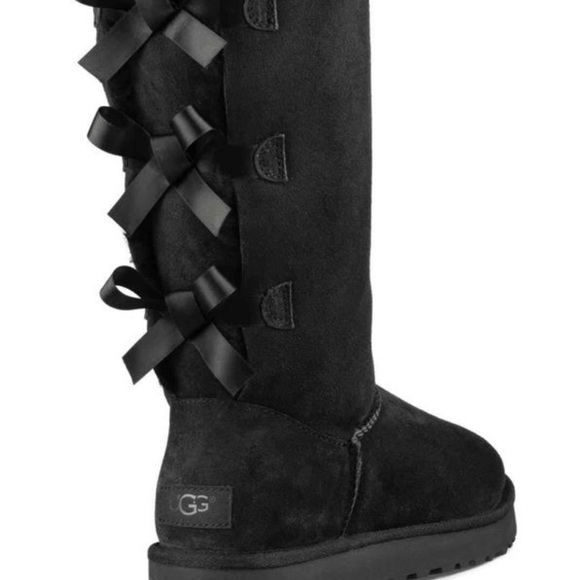 UGG Shoes - Bailey Bow UGGS